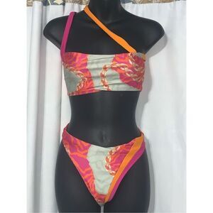 Sexy WOMEN TWO PIECE ICON SWIM Tropical Bliss cutout design Bikini. ICON Swim. s